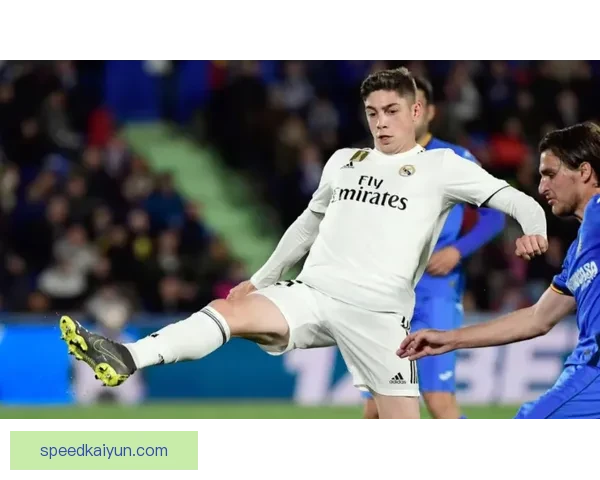 维尼修斯在德转市场的价值持续提升，未来转会备受关注